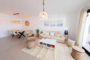 Modern Apartment in New Urb /CASARES/2BEDRMS/2BATH